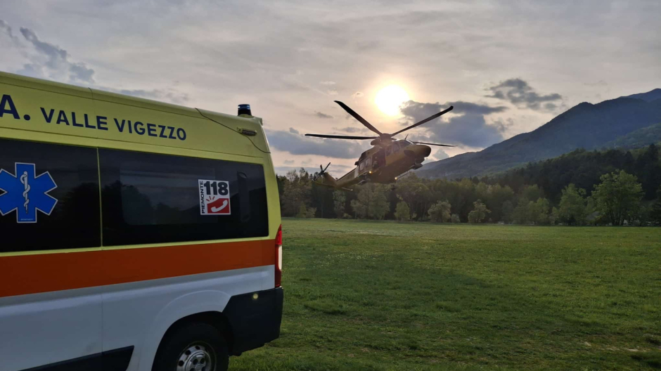 Scontro tra scooter e furgone, un ferito in codice rosso 